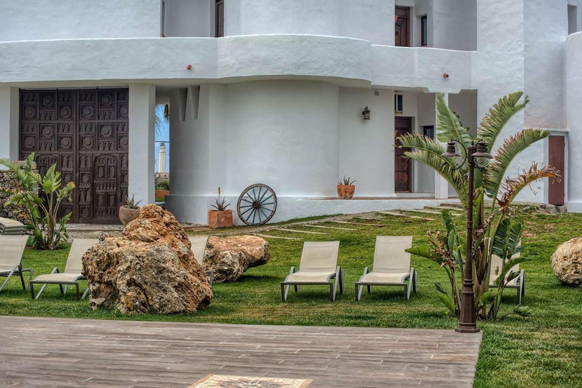 Apartamentos Turisticos Bahia De Trafalgar زاهورا المظهر الخارجي الصورة
