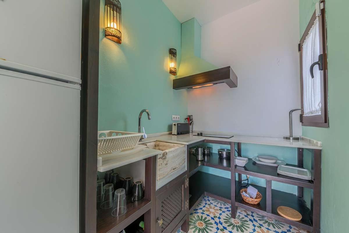 Apartamentos Turisticos Bahia De Trafalgar زاهورا المظهر الخارجي الصورة