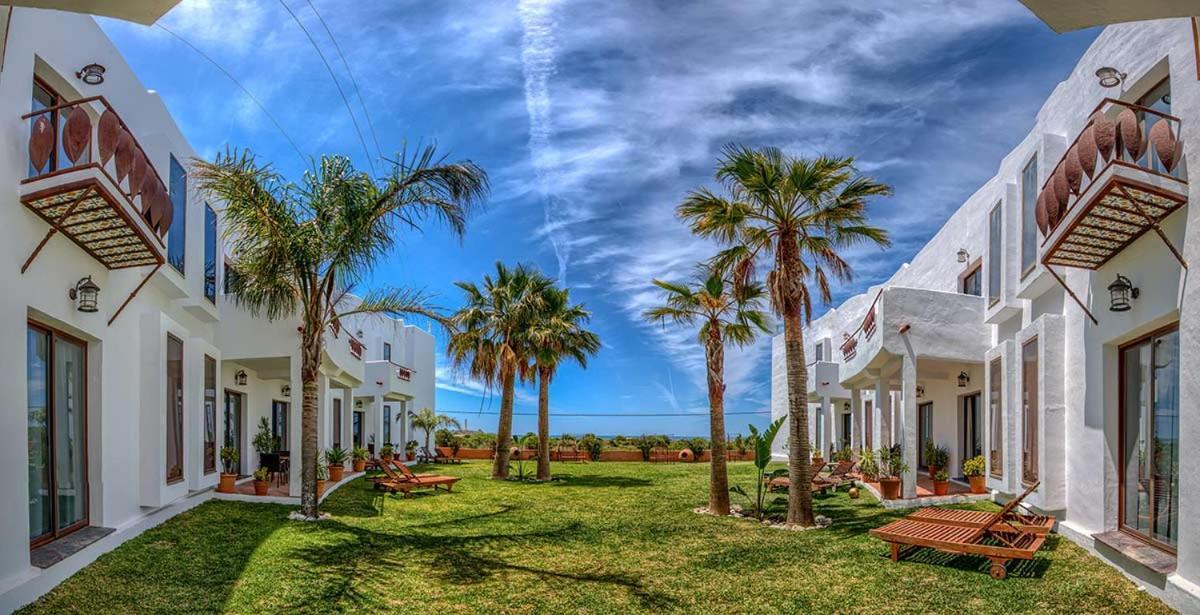 Apartamentos Turisticos Bahia De Trafalgar زاهورا المظهر الخارجي الصورة
