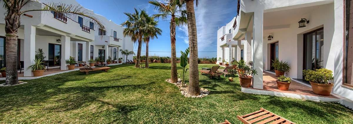 Apartamentos Turisticos Bahia De Trafalgar زاهورا المظهر الخارجي الصورة