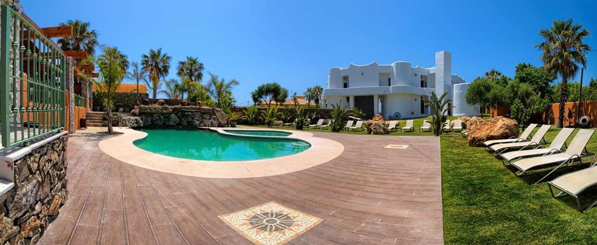Apartamentos Turisticos Bahia De Trafalgar زاهورا المظهر الخارجي الصورة