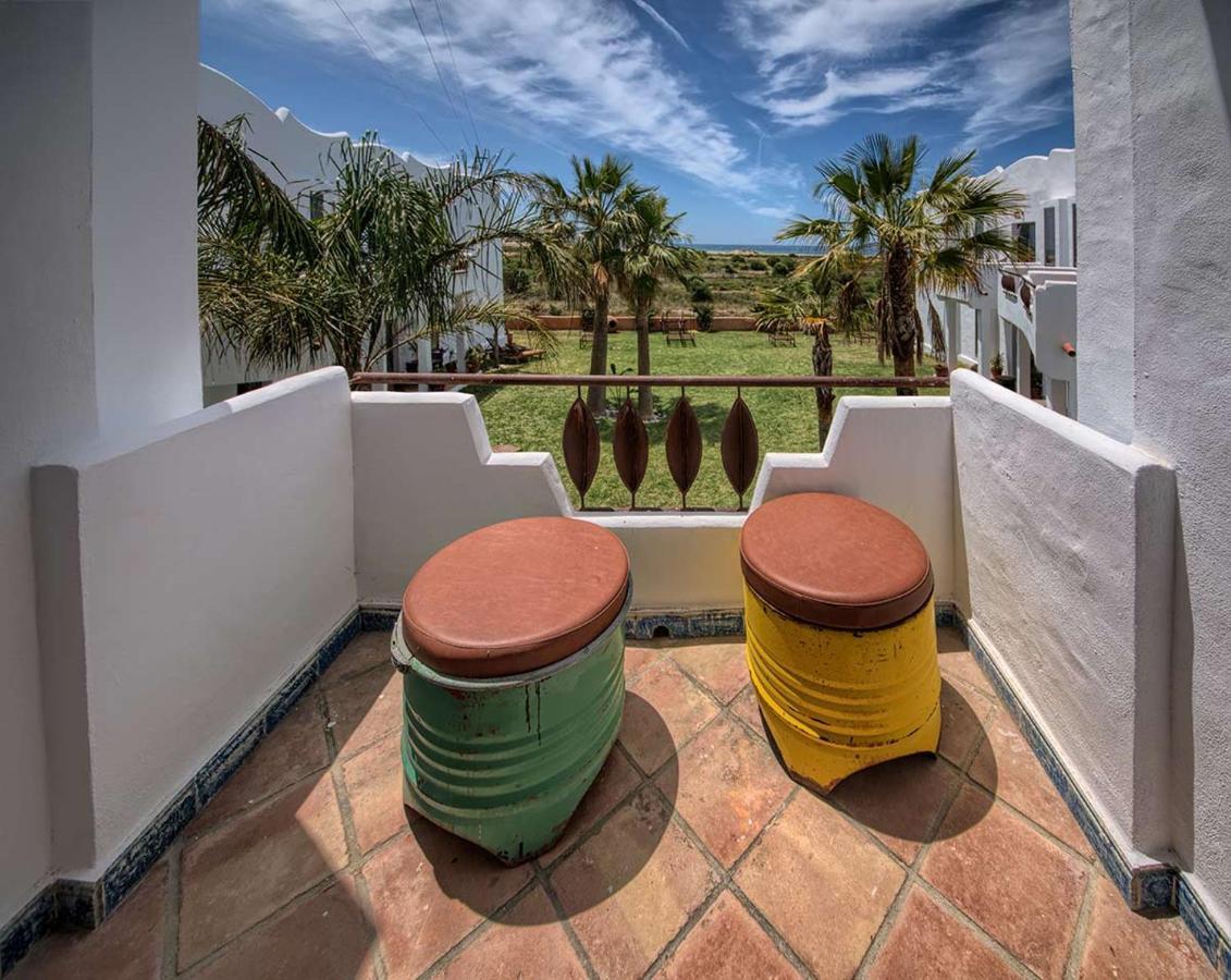 Apartamentos Turisticos Bahia De Trafalgar زاهورا المظهر الخارجي الصورة