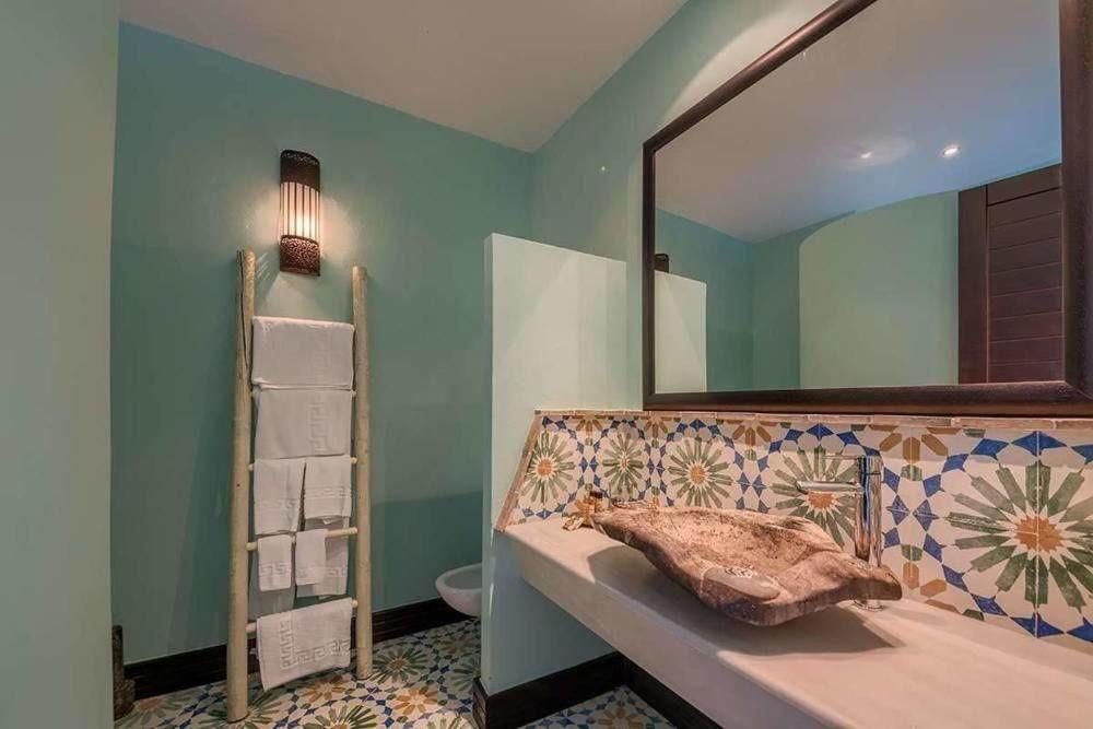 Apartamentos Turisticos Bahia De Trafalgar زاهورا المظهر الخارجي الصورة